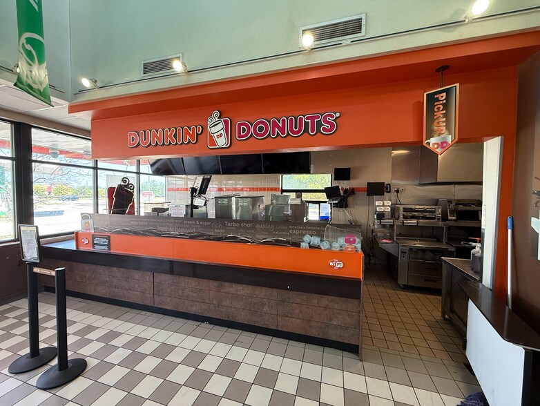 More Photos Of 4940 State Route 59, Naperville Service Station For Lease