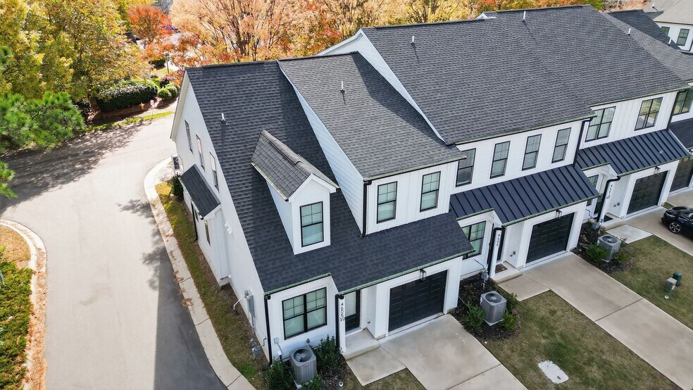 More Photos Of 6104-6120 Fox Rd, Raleigh Apartments For Sale