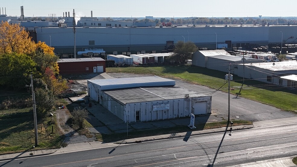 More Photos Of , Lafayette Industrial For Sale