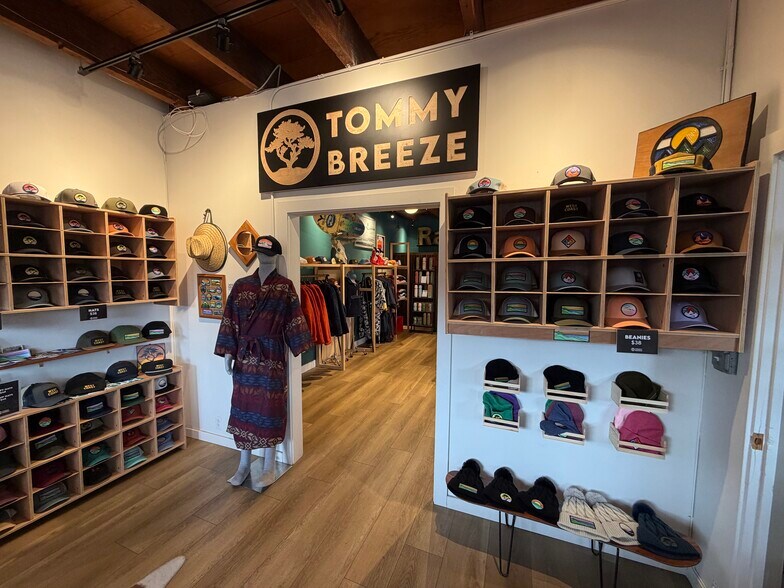 More Photos Of 85 Bolinas Rd, Fairfax Storefront Retail Office For Lease