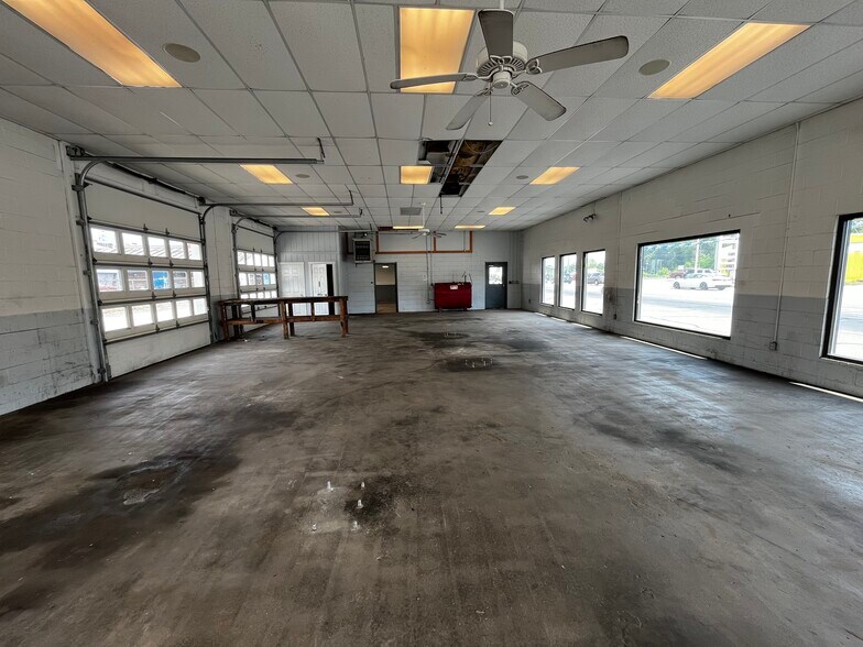 More Photos Of 101 W 3rd St, Williamstown Auto Dealership For Sale