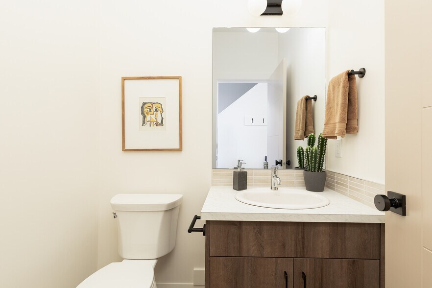 More Photos Of 304 50 w, Raymond Multifamily For Sale