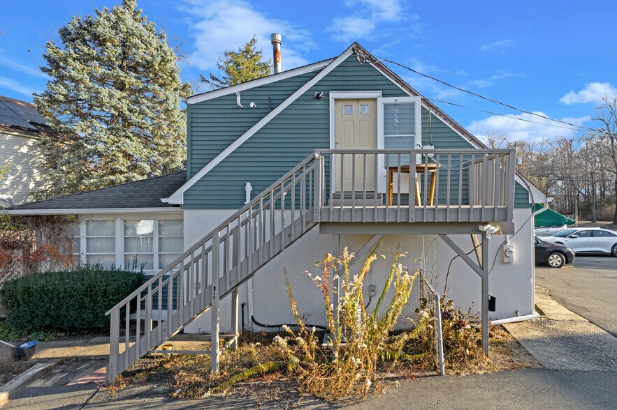 More Photos Of 307 Oak Tree Ave, South Plainfield Storefront Retail Office For Sale