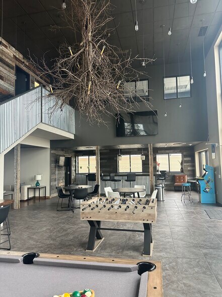 More Photos Of 1740 Park Ave, Plover Storefront Retail Office For Sale