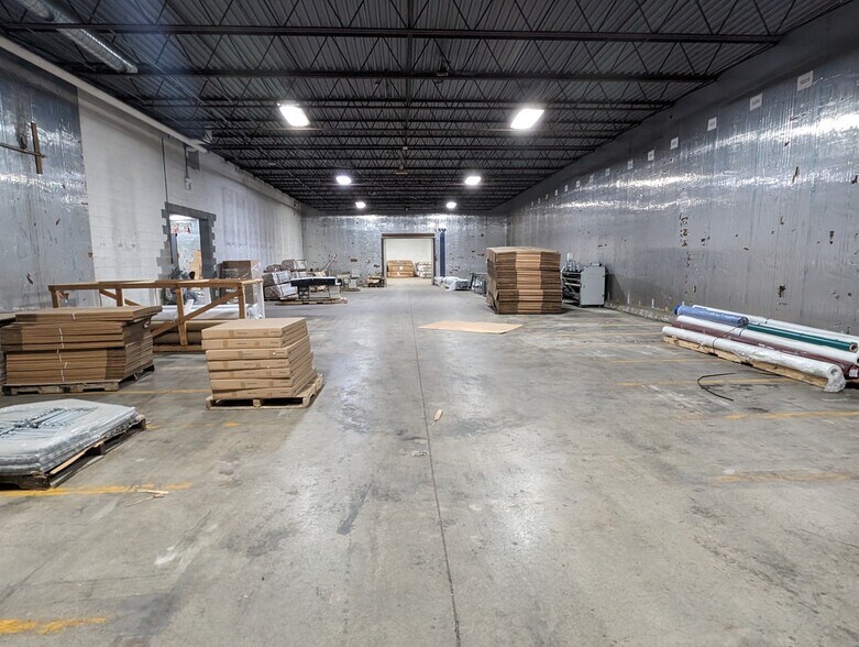 More Photos Of 2325 Sybrant Rd, Traverse City Warehouse For Sale