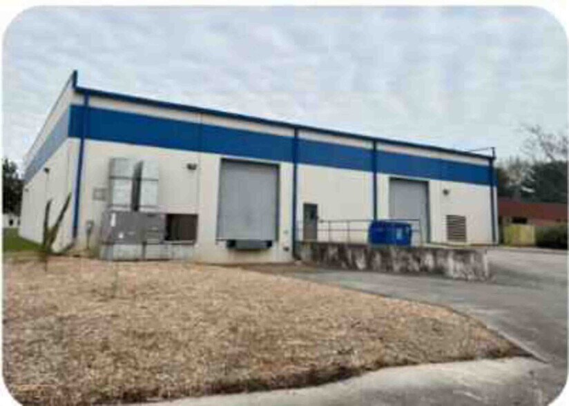 More Photos Of 350 Electronics Blvd SW, Huntsville Light Distribution For Lease