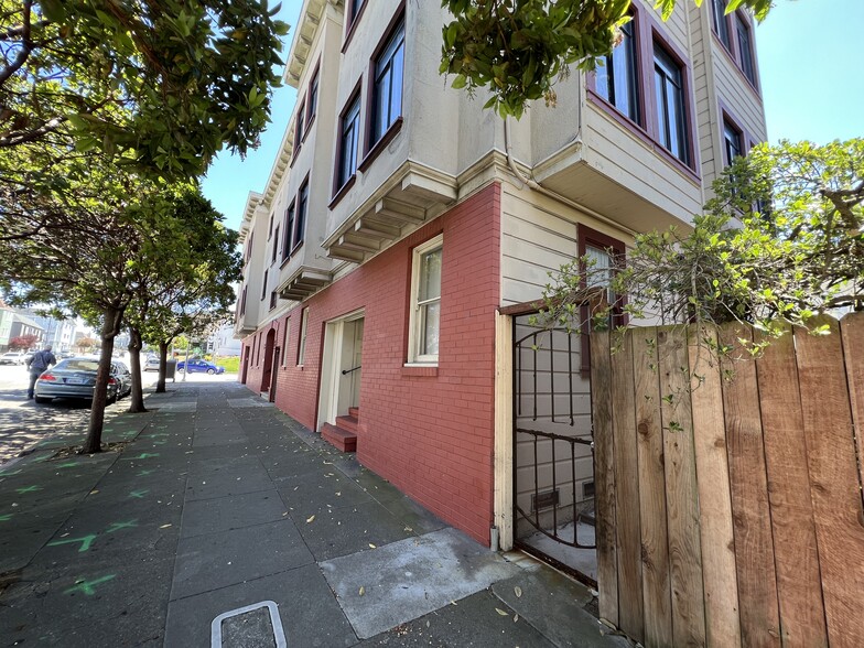 More Photos Of 1003-1011 Anza, San Francisco Apartments For Sale