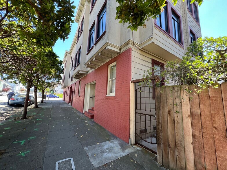 More Photos Of 1003-1011 Anza, San Francisco Apartments For Sale