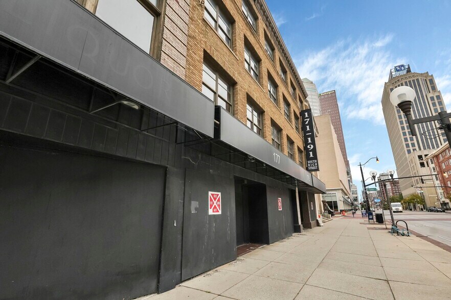 More Photos Of , Columbus Unknown For Sale