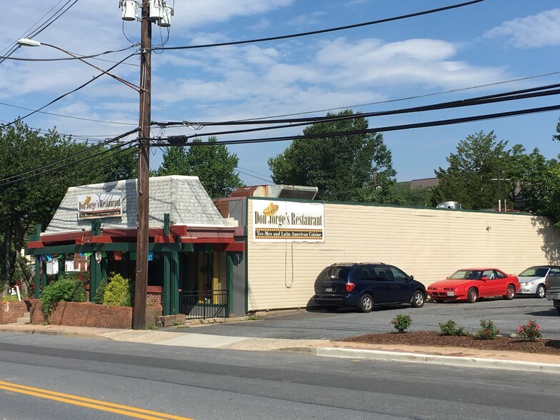 More Photos Of 108 E Diamond Ave, Gaithersburg Restaurant For Sale