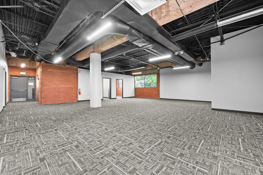 More Photos Of 1255 E Brickyard Rd, Salt Lake City Bank For Lease