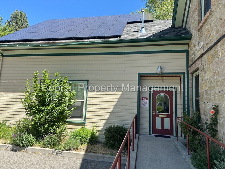 More Photos Of 550 W Musser St, Carson City Office For Lease