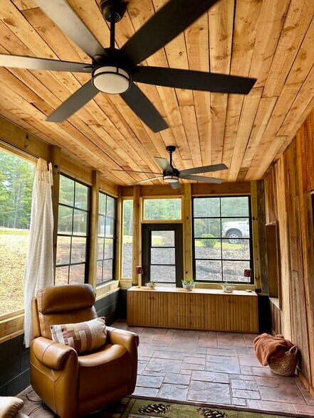 More Photos Of 4265 Goose Point Rd, Bassett Marina For Sale