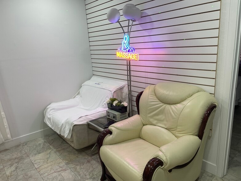 More Photos Of 3097 S Decatur Blvd, Las Vegas Office Residential For Sale