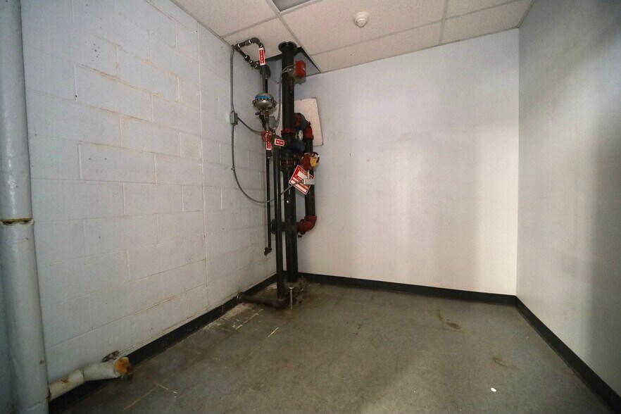 More Photos Of 970 E Humbolt St, Fort Worth Medical For Lease