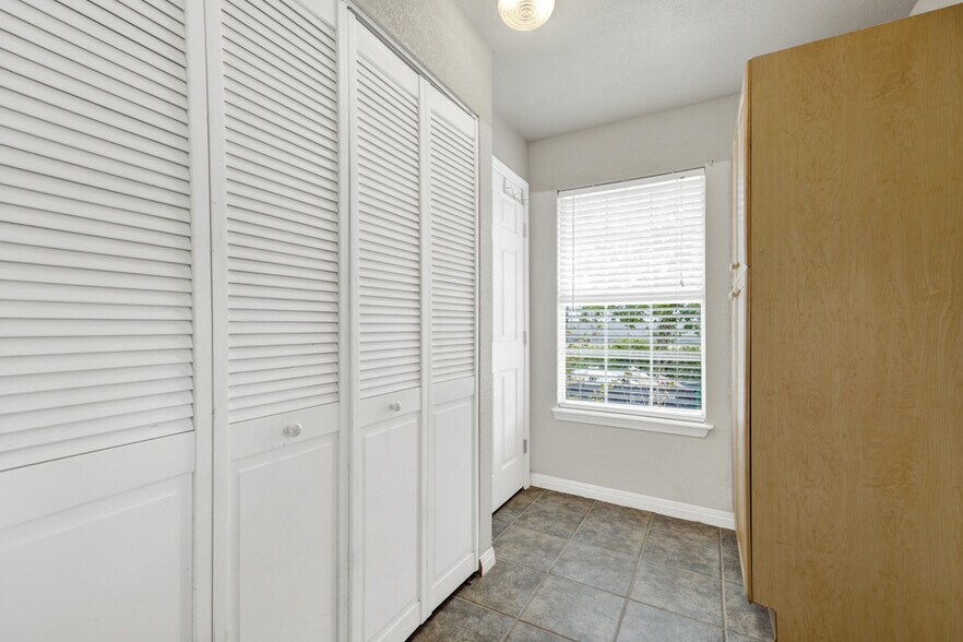 More Photos Of 200 Peggs Pl, Canyon Lake Specialty For Sale