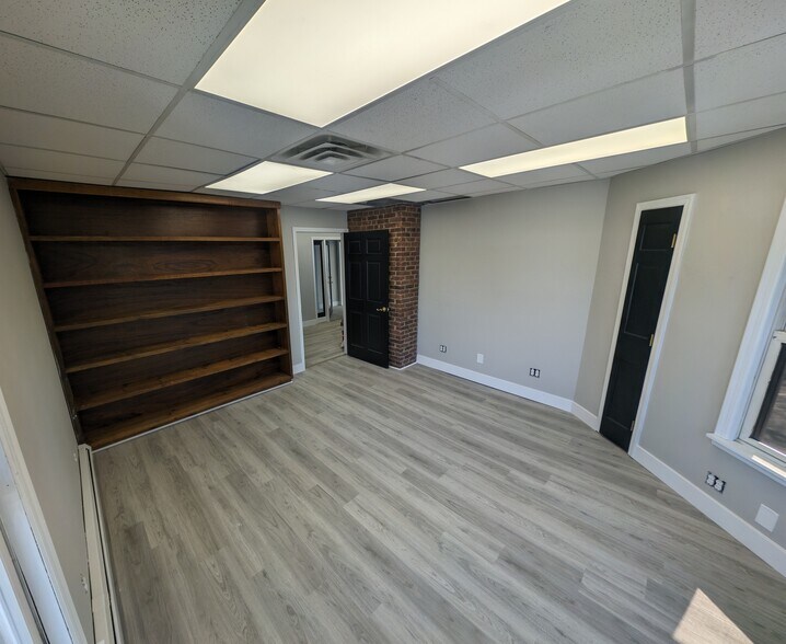 More Photos Of 1284 N Broad St, Hillside Office For Lease