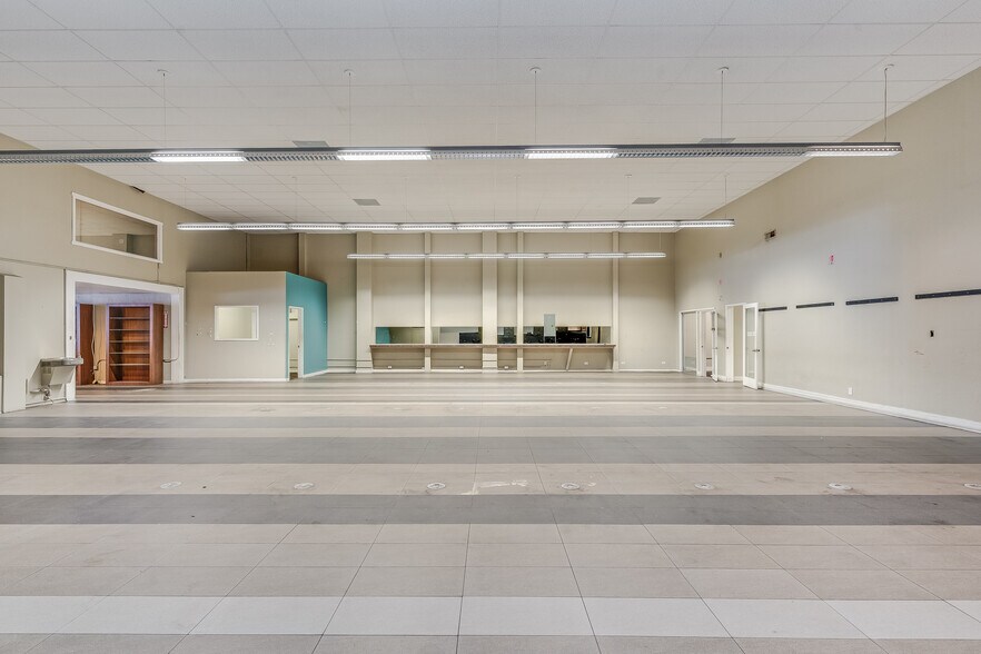 More Photos Of 2314-2318 Central Ave, Alameda Storefront Retail Office For Sale