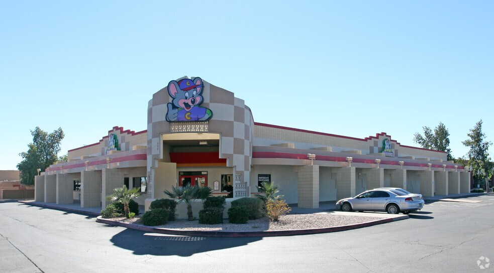 More Photos Of 856 S Alma School Rd, Mesa Freestanding For Lease