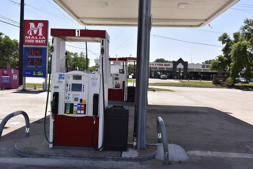 More Photos Of 550 FM 1959 Rd, Houston General Retail For Sale