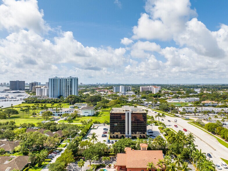 More Photos Of 11300 US Highway 1, Palm Beach Gardens Medical For Lease