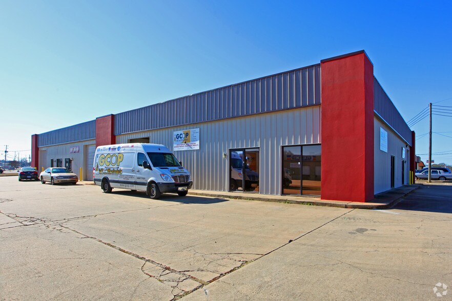 More Photos Of 898 Plantation Way, Montgomery Flex For Lease