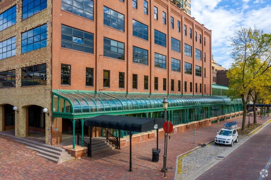 More Photos Of 43 Main St SE, Minneapolis Office For Lease