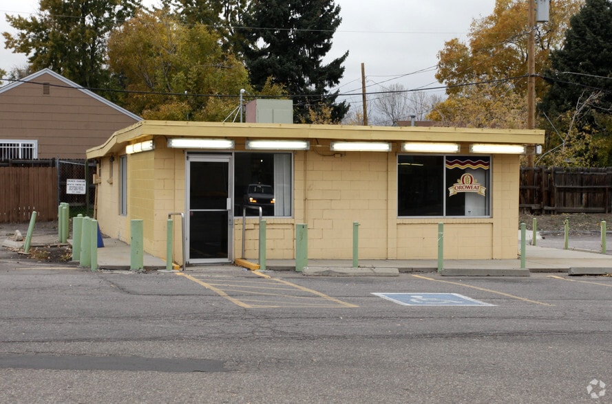 More Photos Of 1901-2099 S Federal Blvd, Denver Unknown For Lease