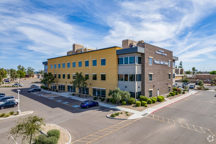 More Photos Of 555 N 18th St, Phoenix Medical For Lease