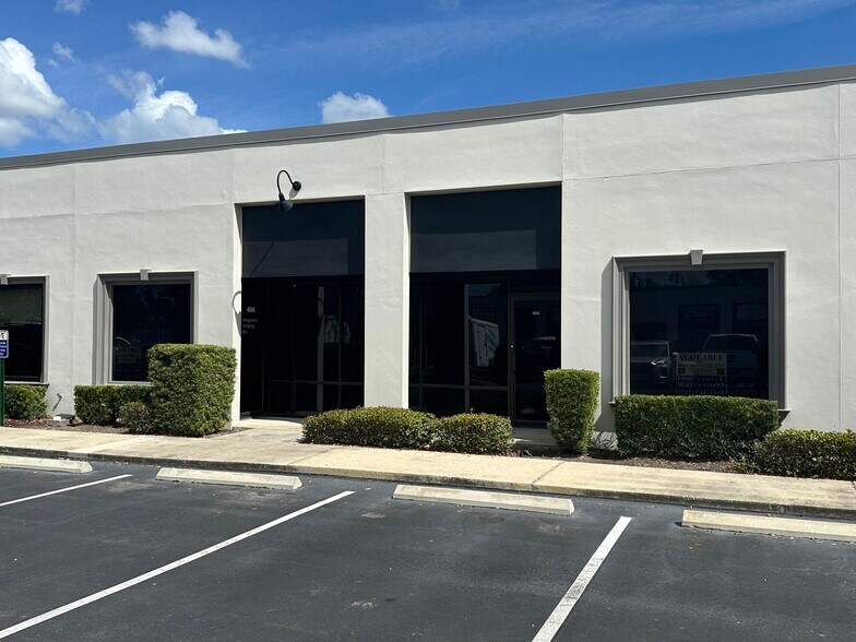 More Photos Of 9225 Ulmerton Rd, Largo Light Manufacturing For Sale