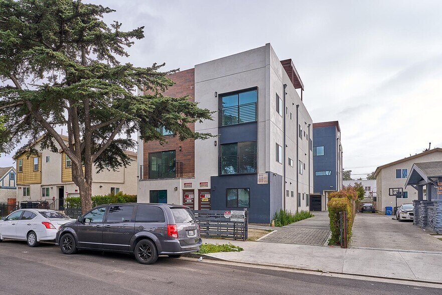 More Photos Of 550 W 47th St, Los Angeles Apartments For Sale
