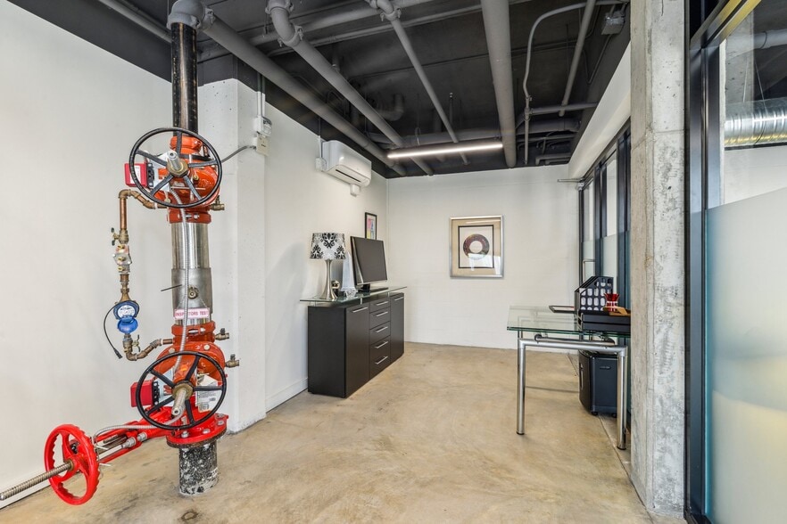 More Photos Of 8616 Oak St, New Orleans Apartments For Sale