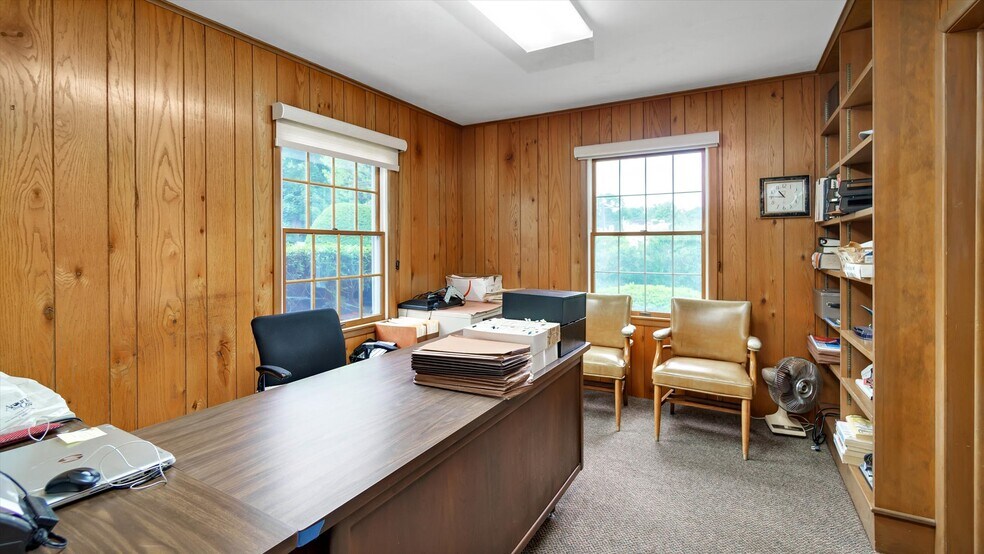 More Photos Of , Cutchogue Office For Sale
