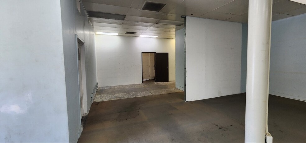 More Photos Of 1001 E 7th St, Los Angeles Warehouse For Lease