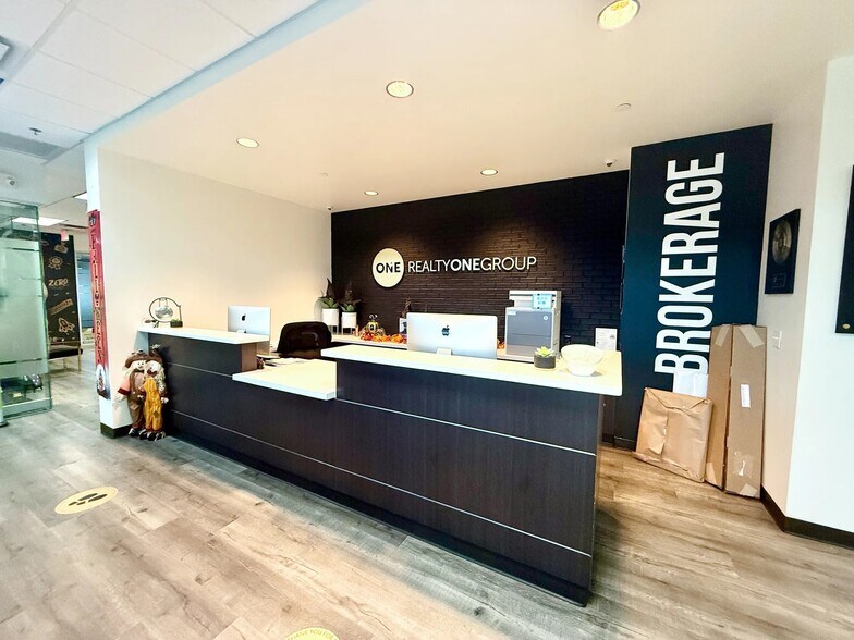 More Photos Of 2950 N Litchfield Rd, Goodyear Office For Lease