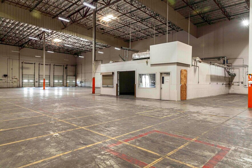 More Photos Of 600 S McClure Rd, Modesto Warehouse For Lease