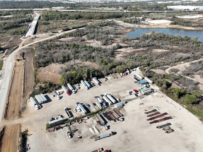 More Photos Of 952 Entertainment Way, Grand Prairie Land For Sale