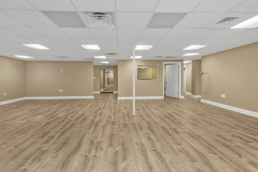 More Photos Of 128 W Charlotte Ave, Punta Gorda Office Residential For Sale