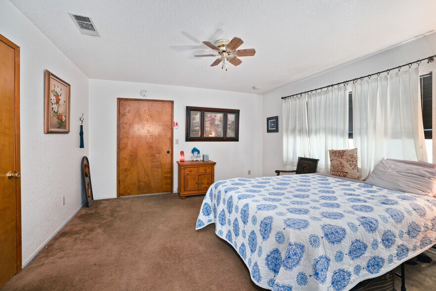 More Photos Of 13765 Lisa Way, Red Bluff Assisted Living For Sale