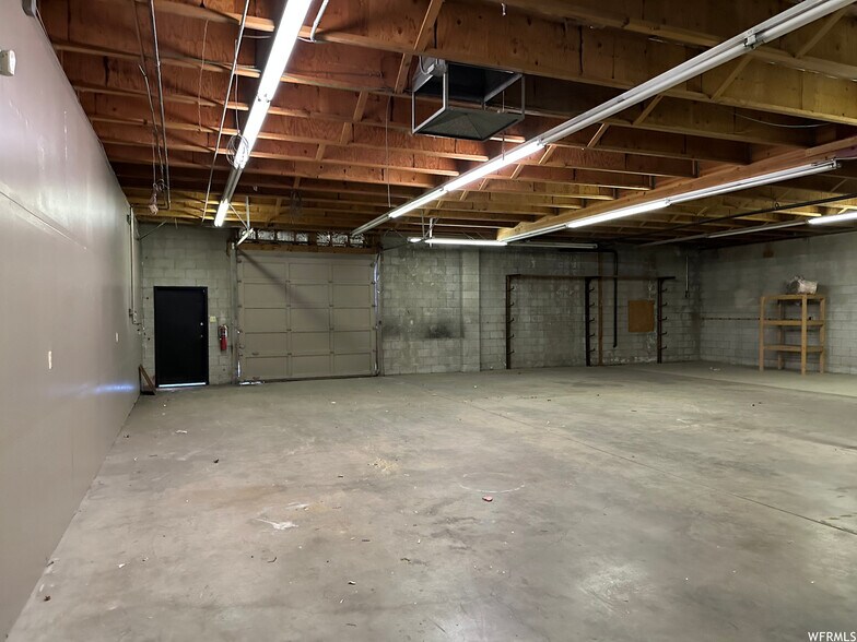 More Photos Of 2970 S West Temple, Salt Lake City Flex For Sale