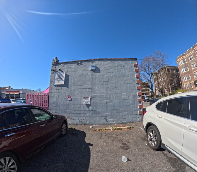 More Photos Of 5000-02 City Ave, Philadelphia Freestanding For Sale