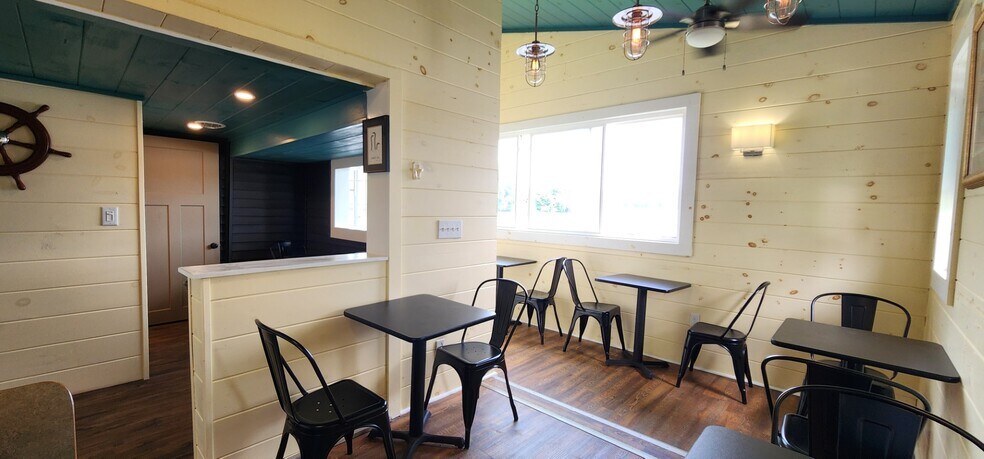 More Photos Of 266 County Route 7, Nassau Restaurant For Sale