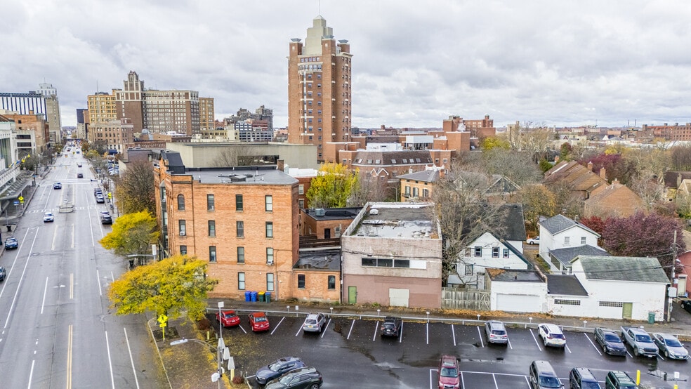 More Photos Of 20 Windsor St, Rochester Theater Concert Hall For Sale