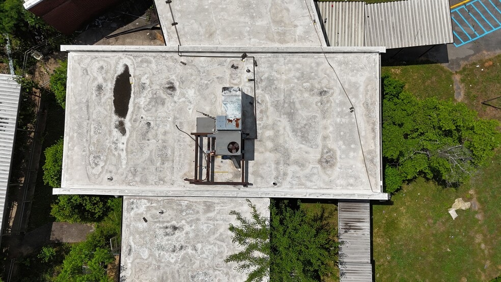 More Photos Of 301 21st Ave S, Birmingham Schools For Sale