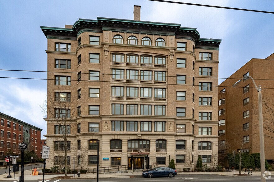 Primary Photo Of 1101 Beacon St, Brookline Medical For Lease