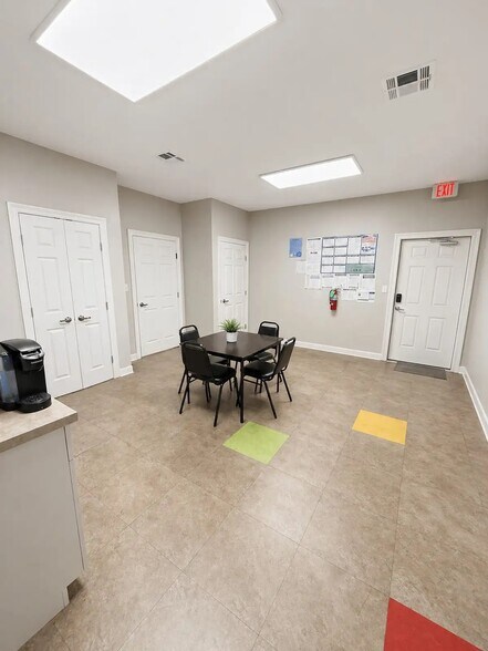 More Photos Of 944 N Columbia St, Covington Rehabilitation Center For Sale
