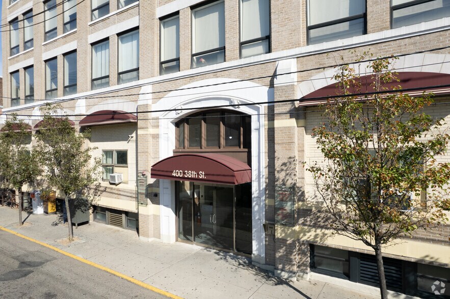 More Photos Of 400 38th St, Union City Office For Sale