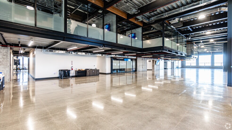 More Photos Of 136-142 Oregon St, El Segundo Research And Development For Lease