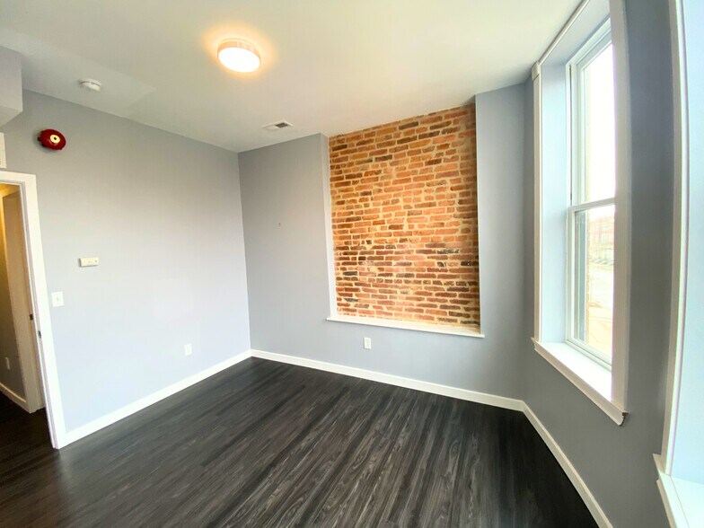More Photos Of 2617 Maryland Ave, Baltimore Multifamily For Sale