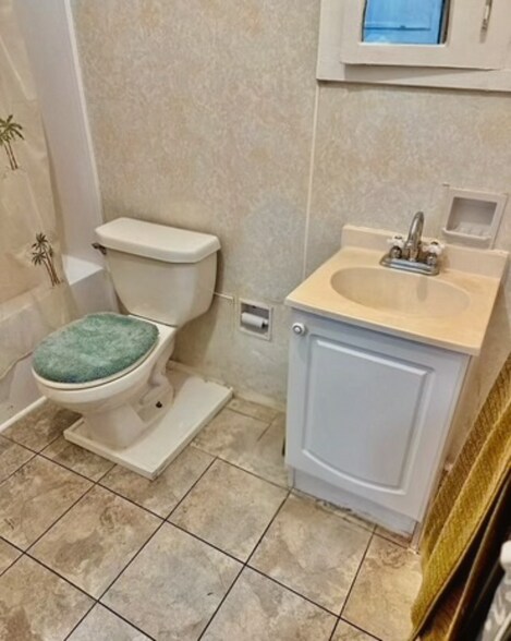 More Photos Of 4601-4603 Eastern Ave, Baltimore Office For Lease